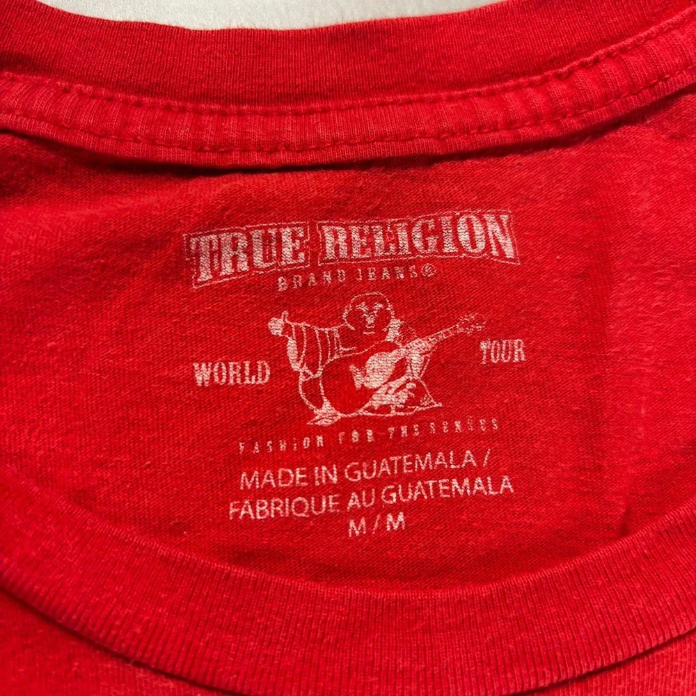 True Religion Patch Logo T-Shirt Red‎ Graphic World Tour Men's